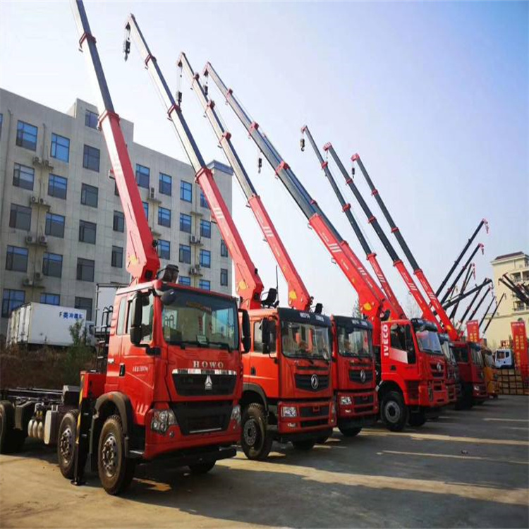 黄梅租专业吊车电话