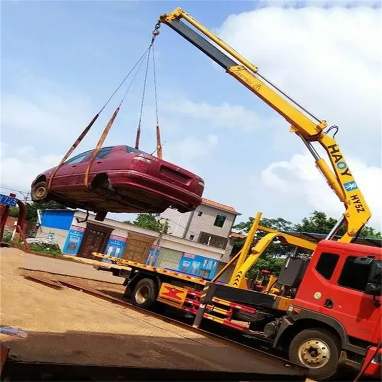 黄梅吊车救援小汽车怎么吊