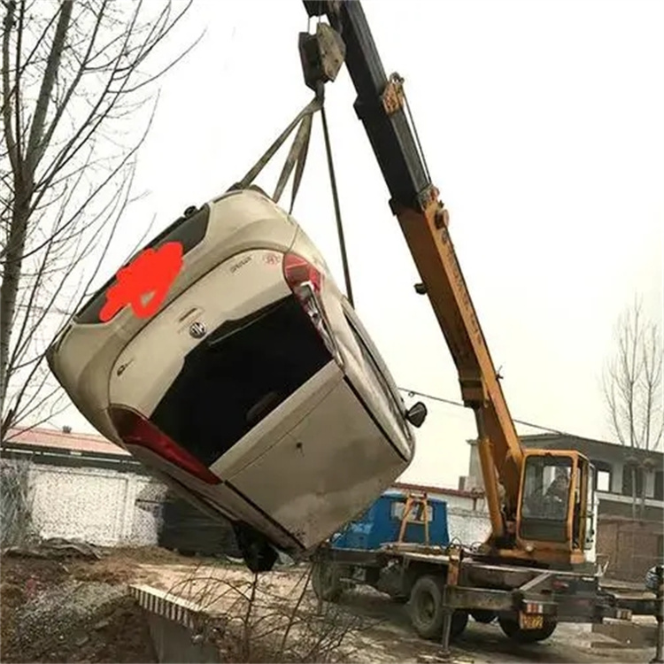 黄梅随时待命，吊车24小时道路救援服务全解析